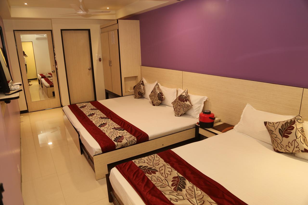 HOTEL MADNI ROYALE  Ajmer Bagian luar foto