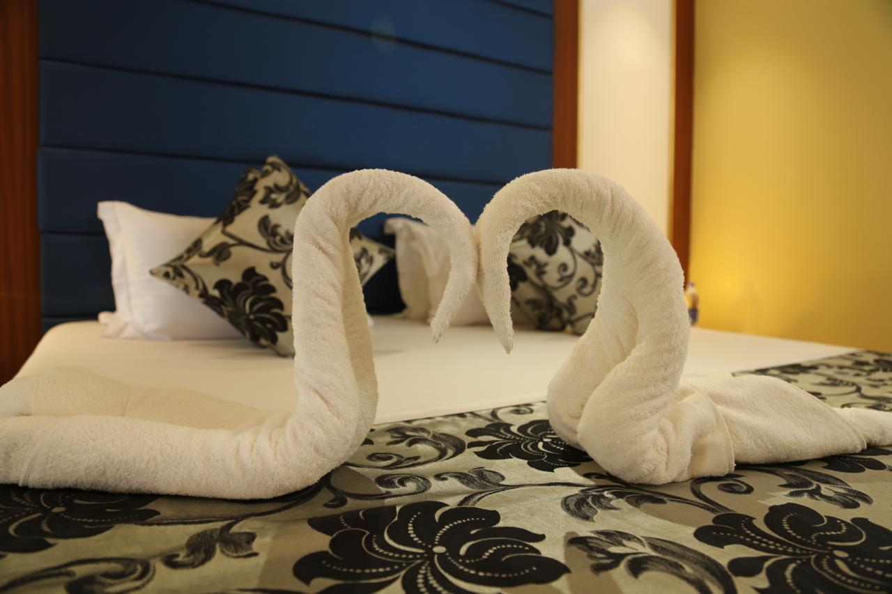 HOTEL MADNI ROYALE  Ajmer Bagian luar foto